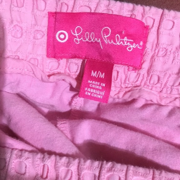 Lilly Pulitzer Pink Eyelet Shorts M​​​ - Picture 3 of 3